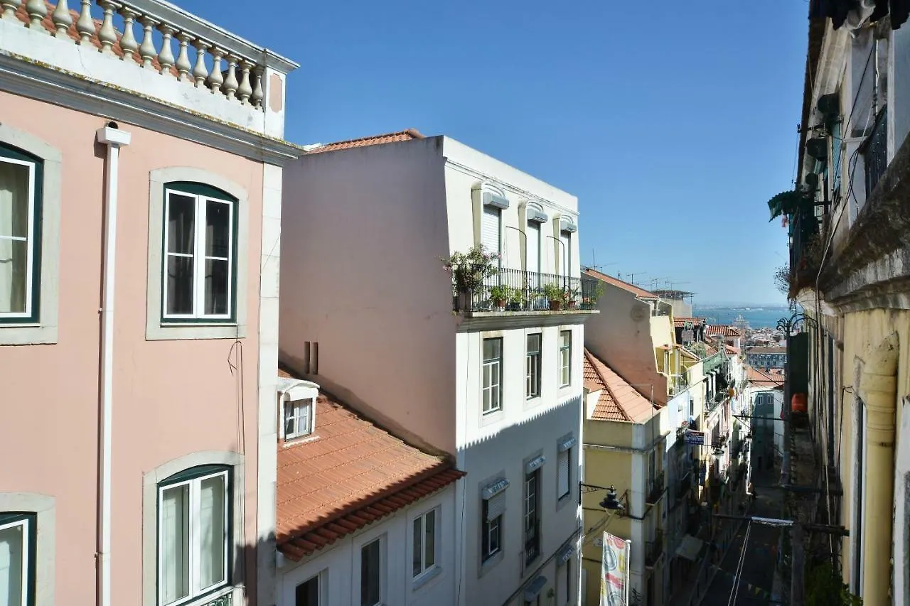 Apartment Santana 3 - Checkinhome Lisbon